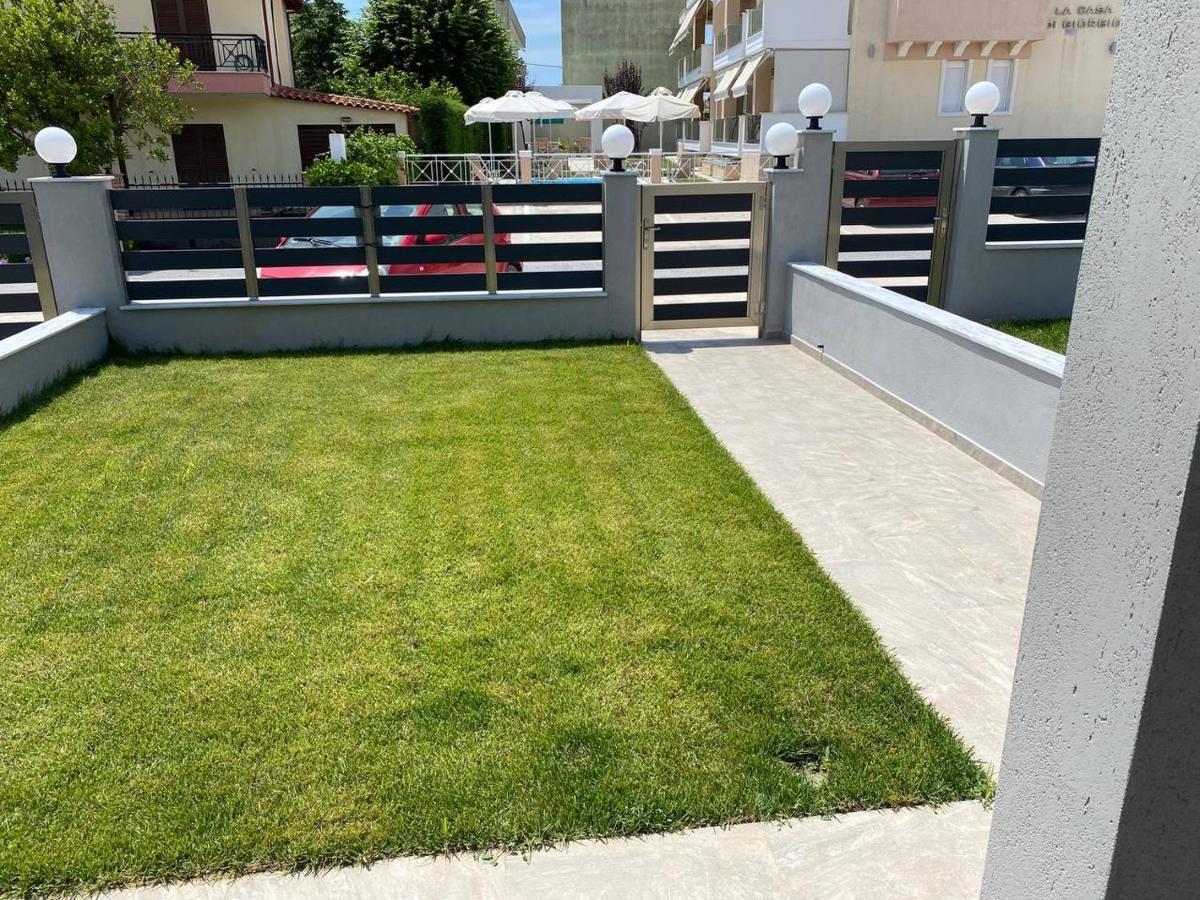 Lili Houses In Nikiti 350M From The Beach Esterno foto
